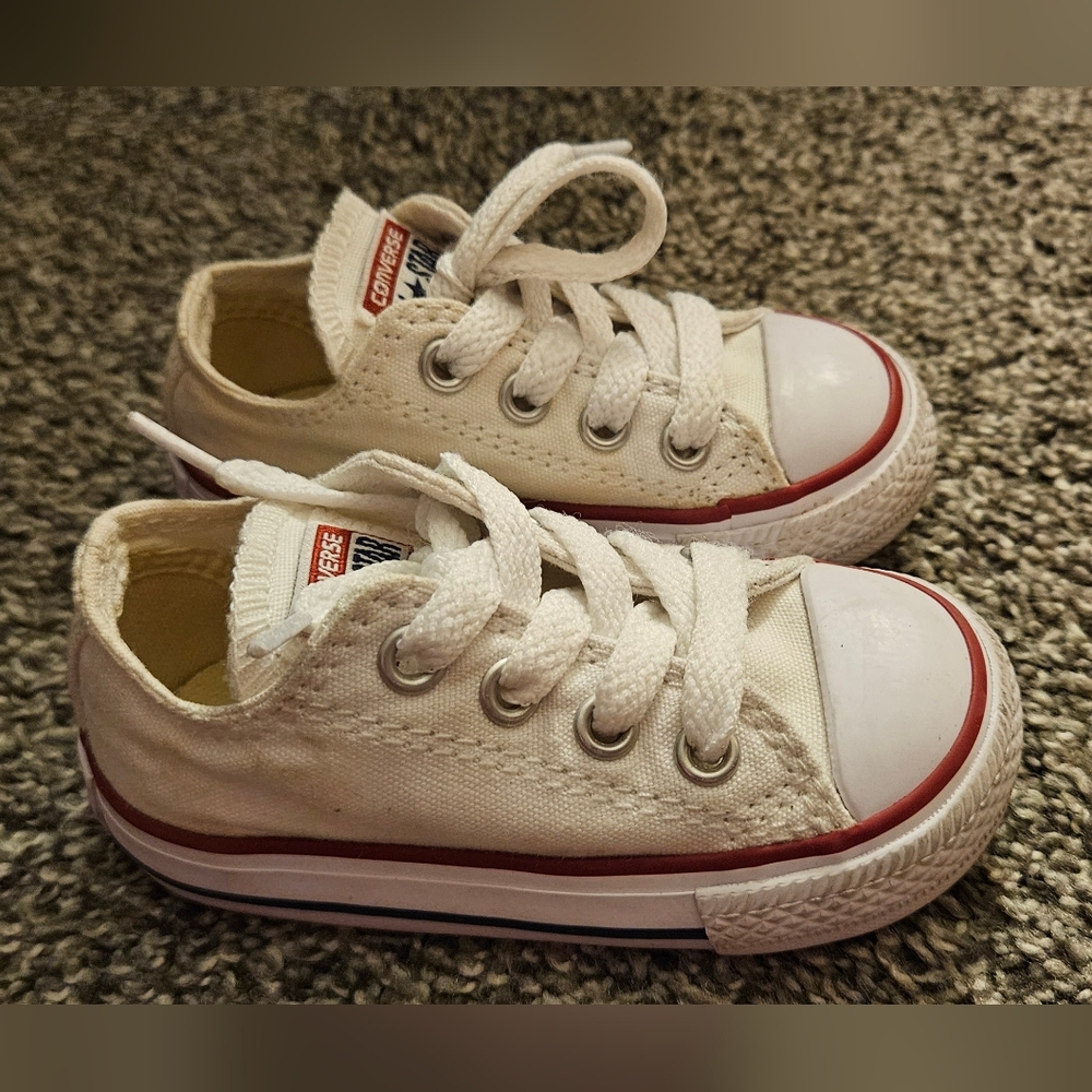Converse Baby Sneakers - Picture 3 of 8